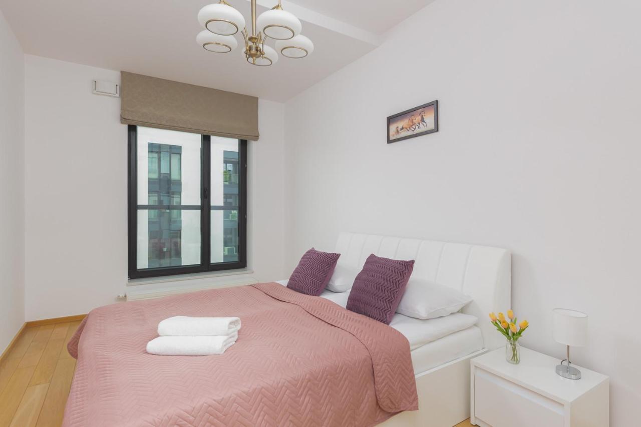 Dzielna Apartment Warsaw Wola By Noclegi Renters Varsóvia Exterior foto