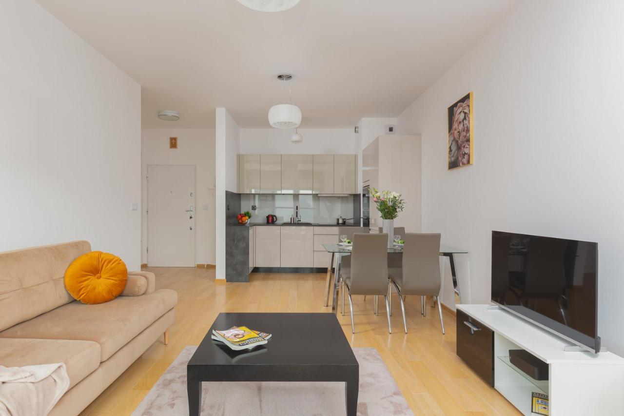 Dzielna Apartment Warsaw Wola By Noclegi Renters Varsóvia Exterior foto
